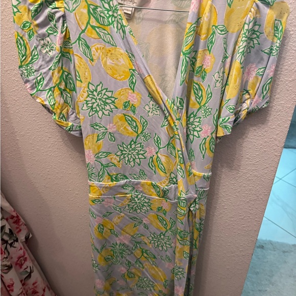 Lilly Pulitzer Dresses & Skirts - Lilly Pulitzer Lemon-Print Wrap Midi Dress in Yellow, Green & Pink